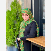 روسری نخ کاستوم طرح نارلین قواره 140 گل ریز سبز